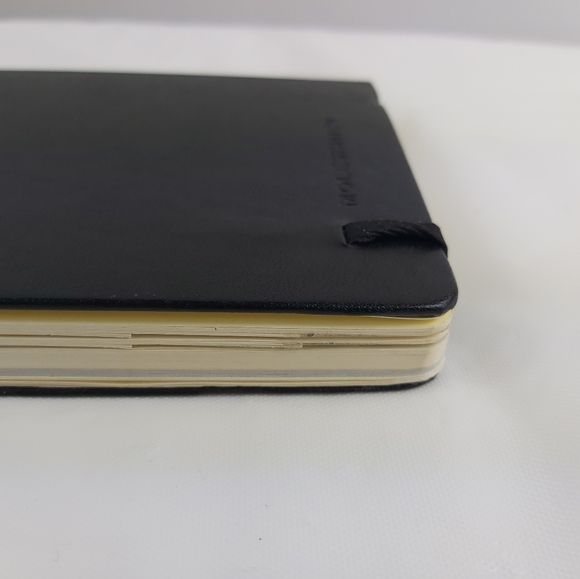 - 2 Moleskine black leather Paris Chicago notebook - Picture 7 of 16